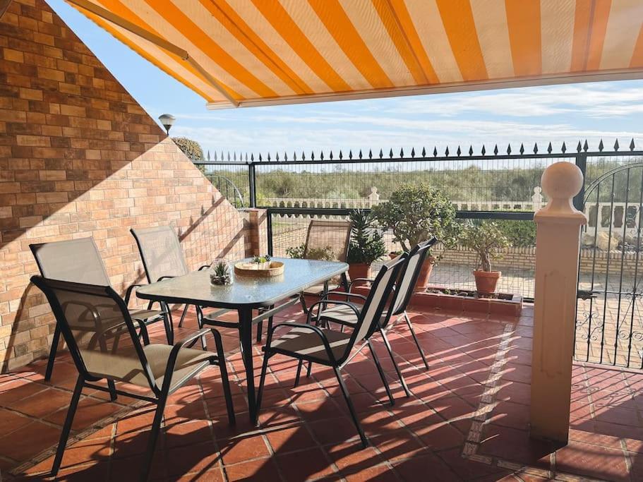 Tolles Ferienhaus Mit Sonnenterrasse Direkt Am Meer Isla Cristina Exterior foto